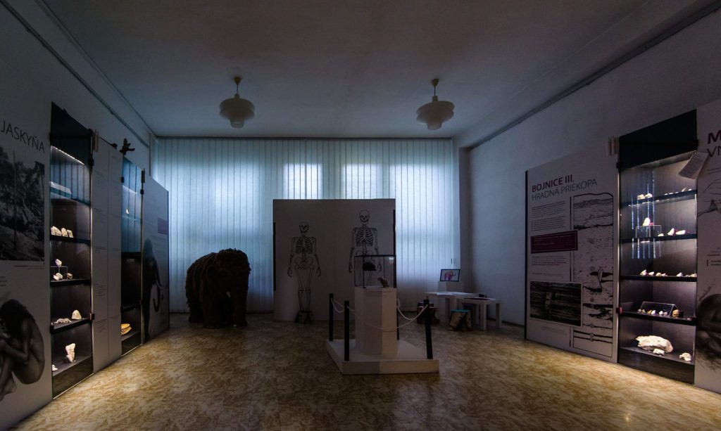 otvorenie výstavy Hornonitrianske múzeum v Prievidzi 11.11.2022